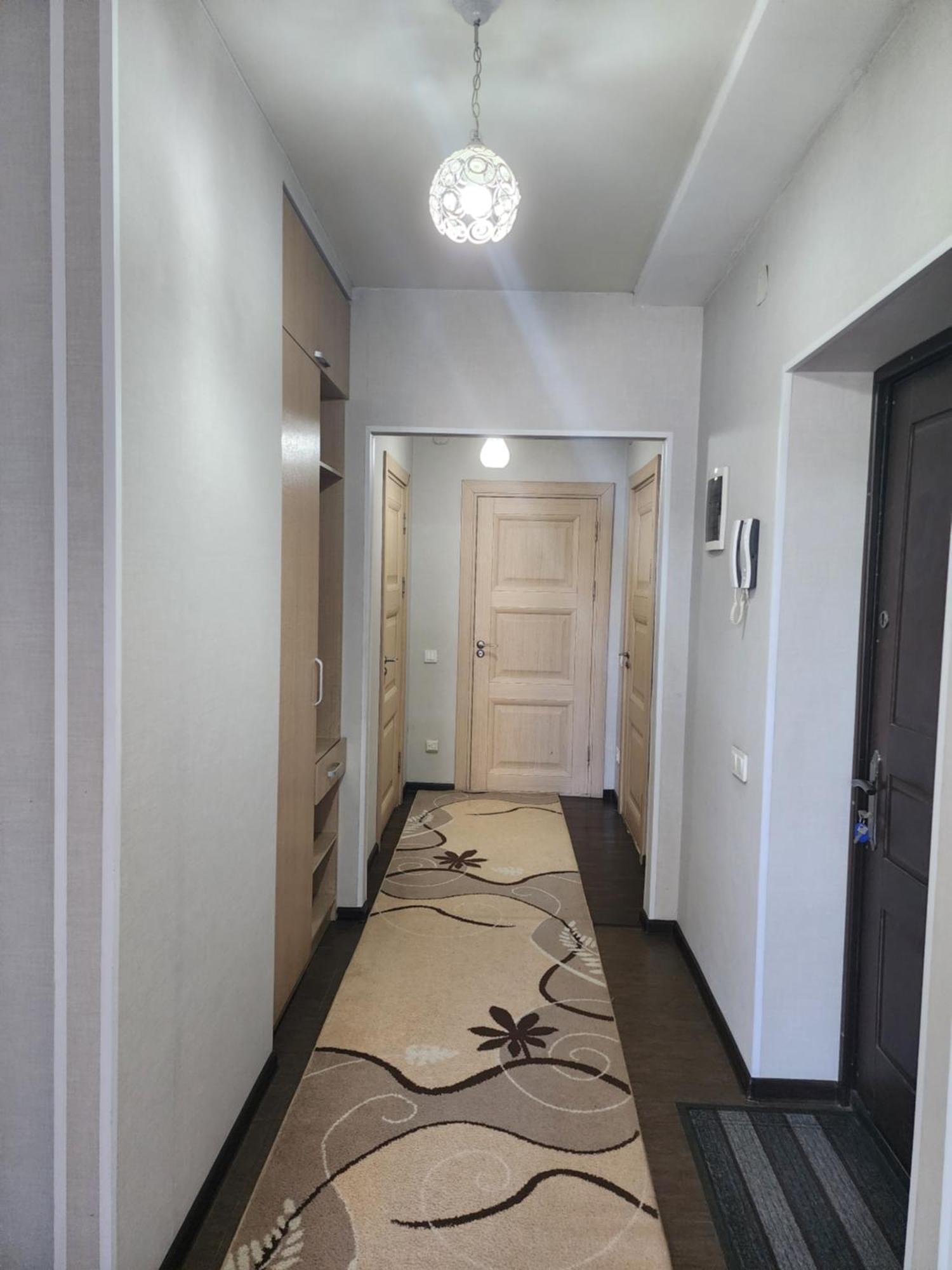 Apartments Paritet Bishkek Exteriör bild